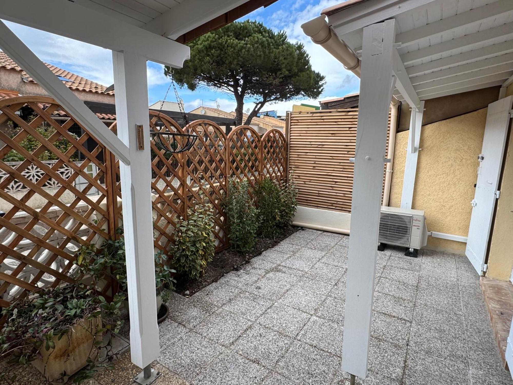 Maison Tout Confort, Bord De Mer Avec Parking Prive Gruissan Exterior photo